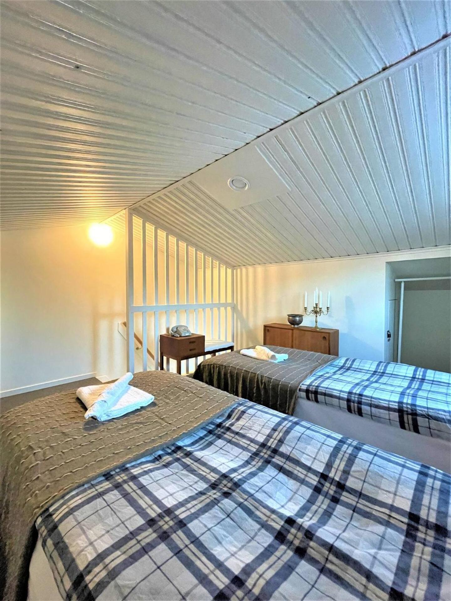 Entire Modern In Kista - Suitable For Four Persons *