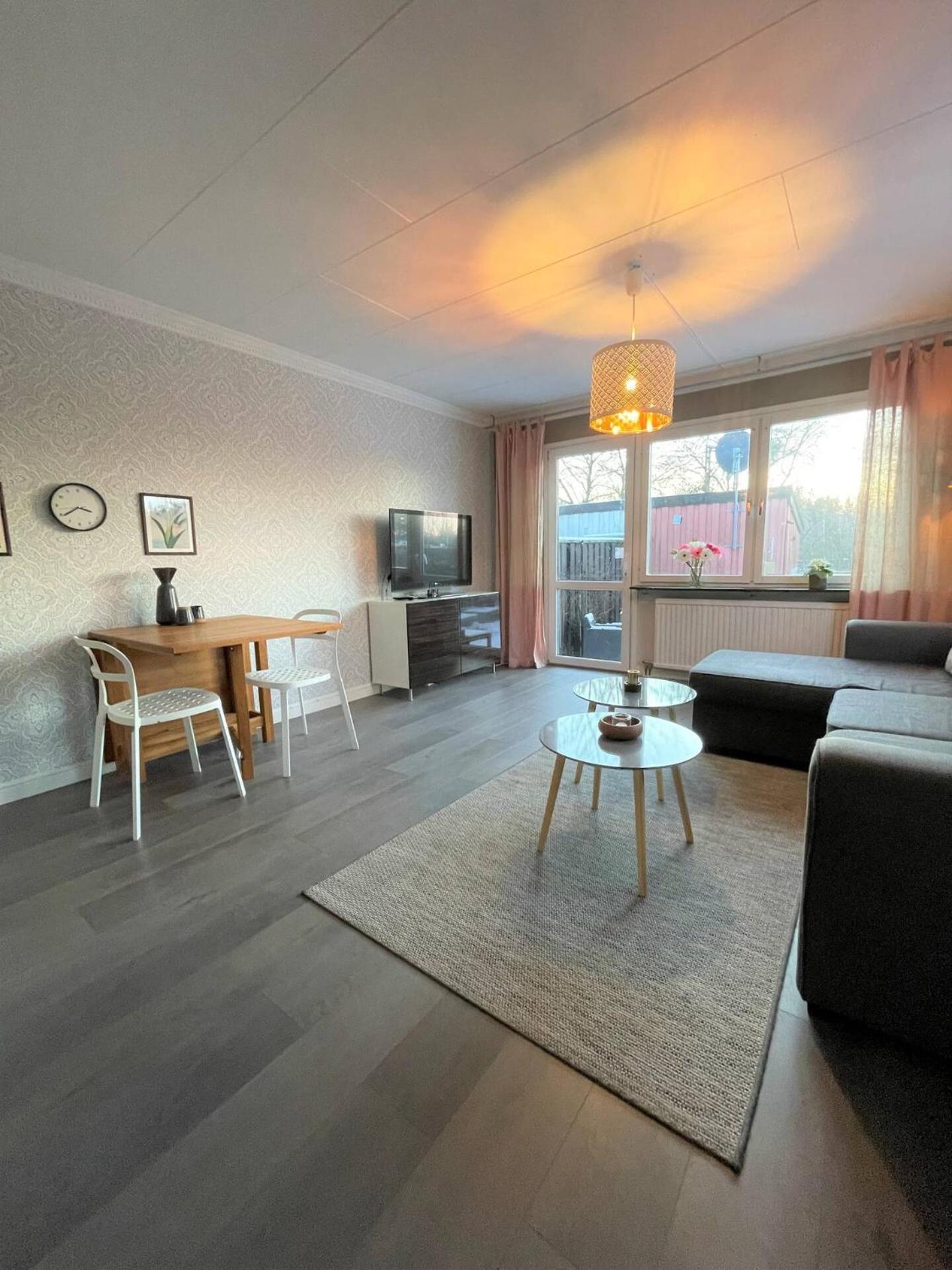 Entire Modern In Kista - Suitable For Four Persons Feriehus