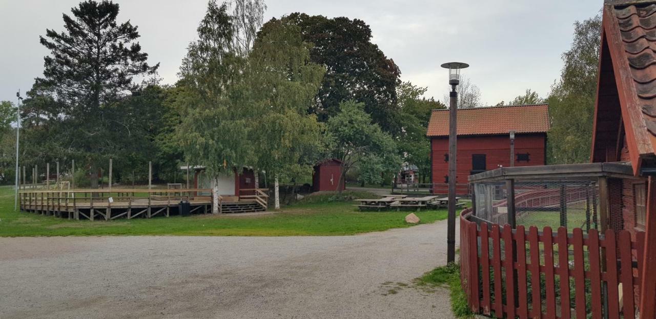 Entire Modern In Kista - Suitable For Four Persons * Stockholm
